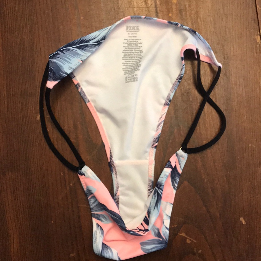 Bathing suit bottom - Picture 2 of 3